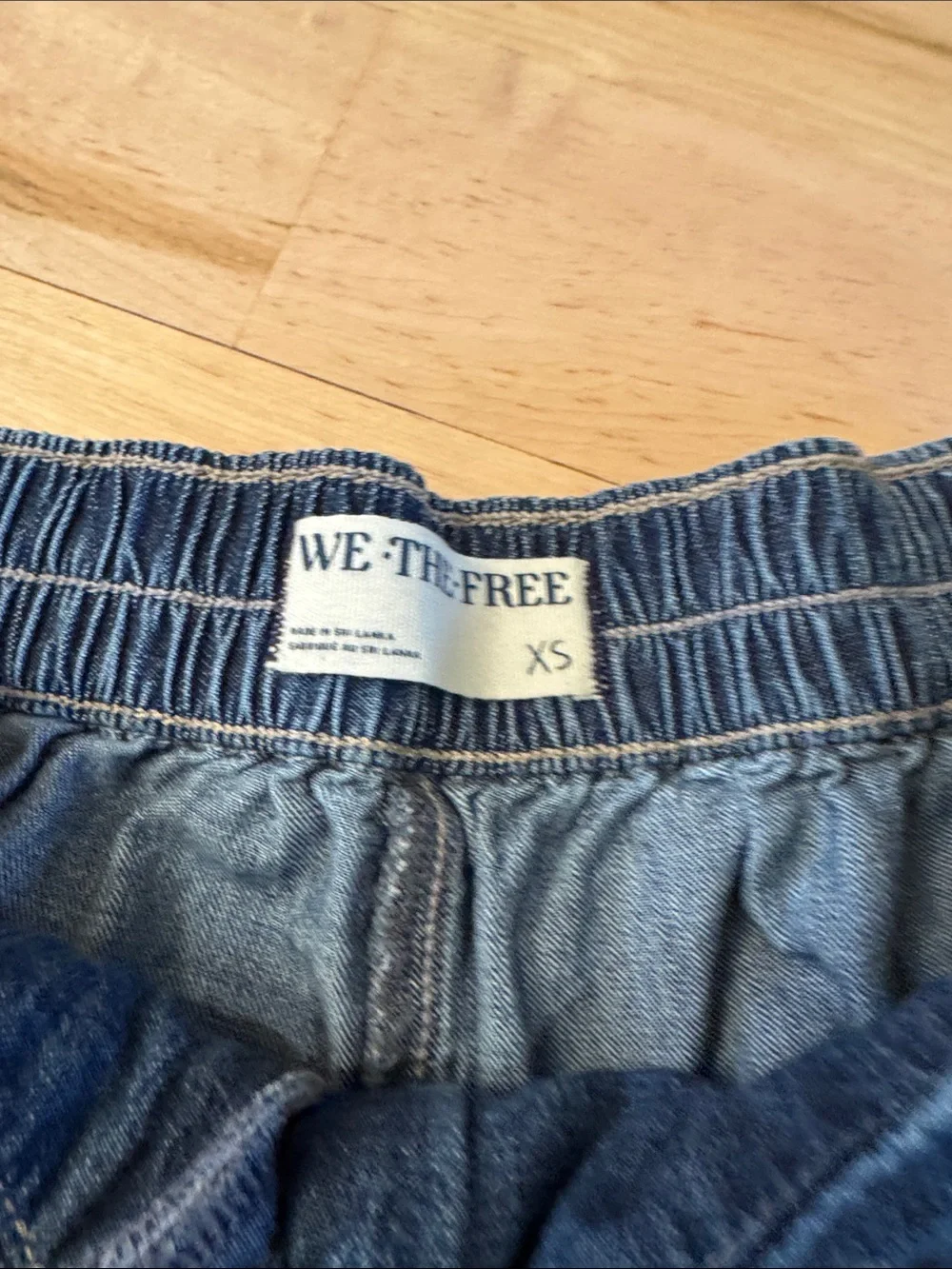 Free People Fleur denim shorts-Tiered-100% Cotton-Dark Wash-Boho-XS